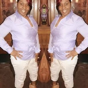 Meet your Posher, Angela